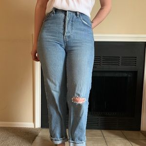 Levi’s Ribcage straight light wash